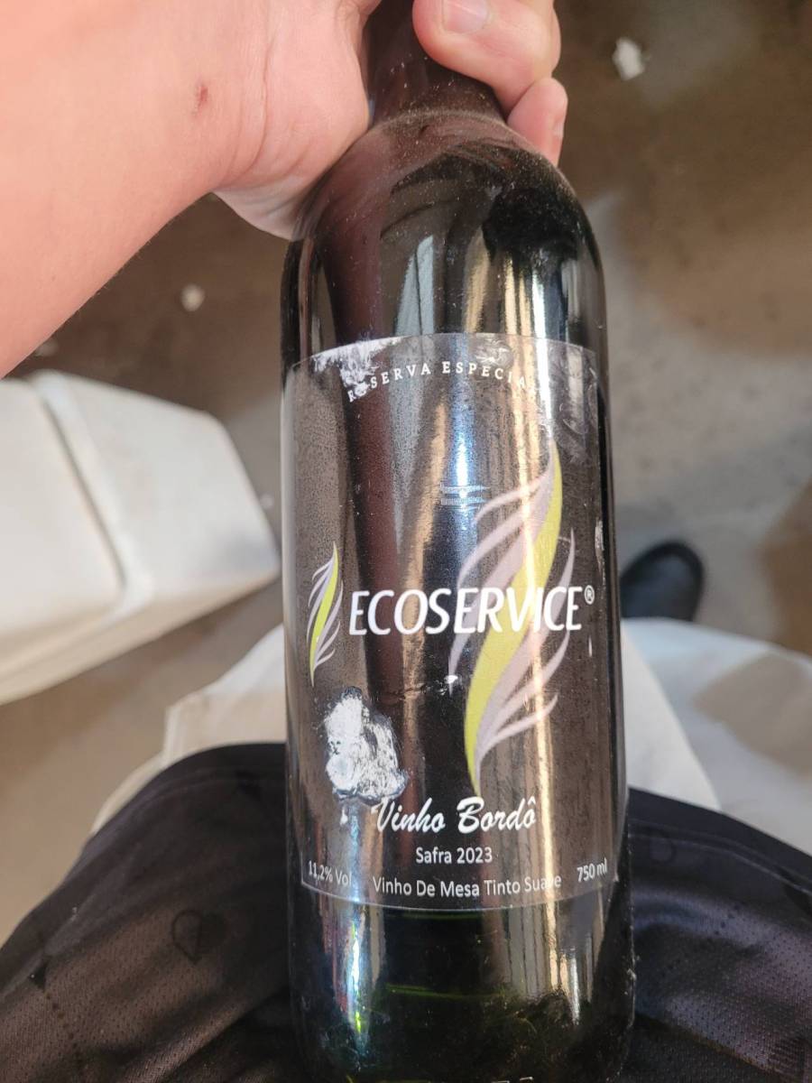 Vinho Bordô Suave