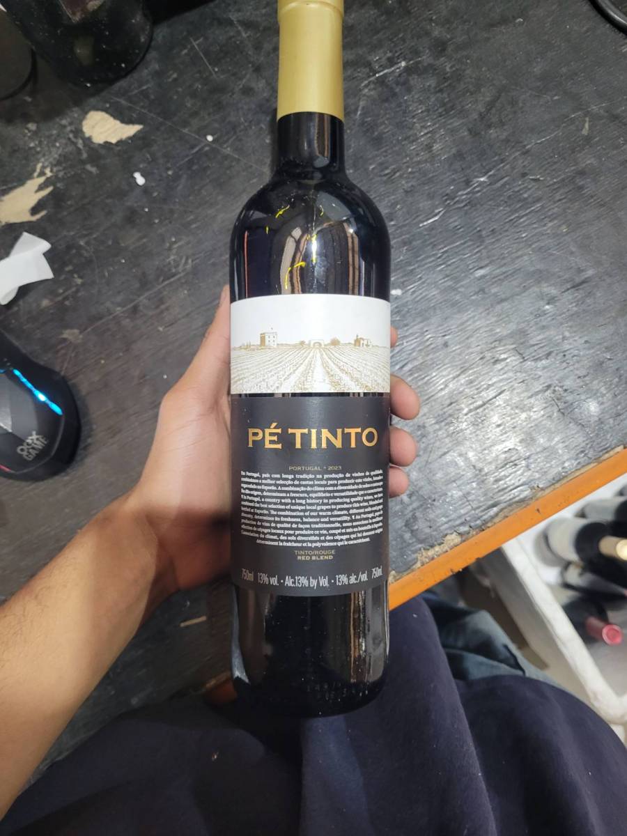 Vinho Tinto Pé Tinto