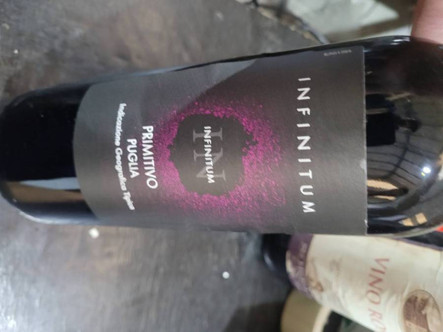 Vinho tinto Primitivo Puglia Infinitum