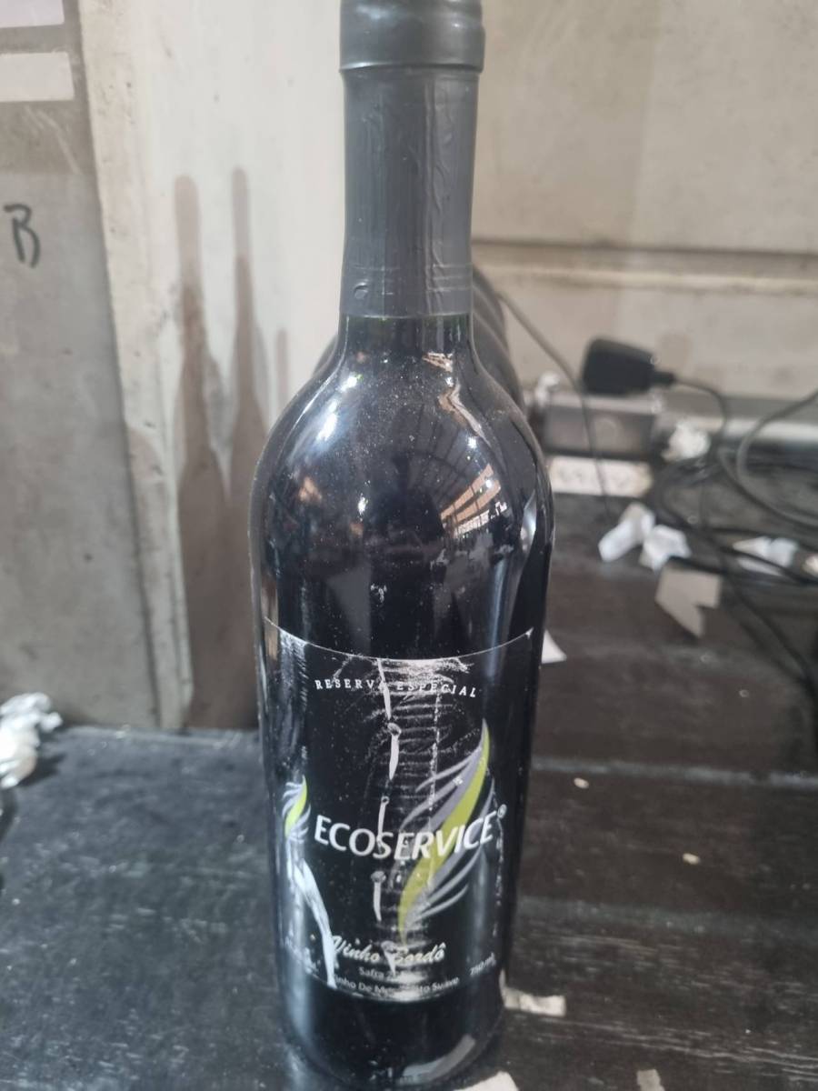 Vinho Tinto Reserva Especial