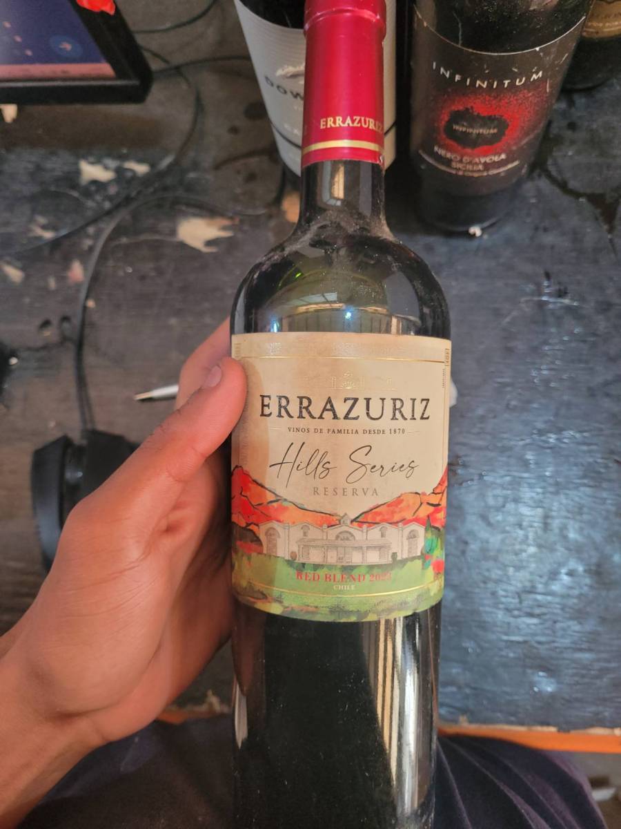 Vinho tinto Errazuriz Hills Series Reserva Red Blend 2023