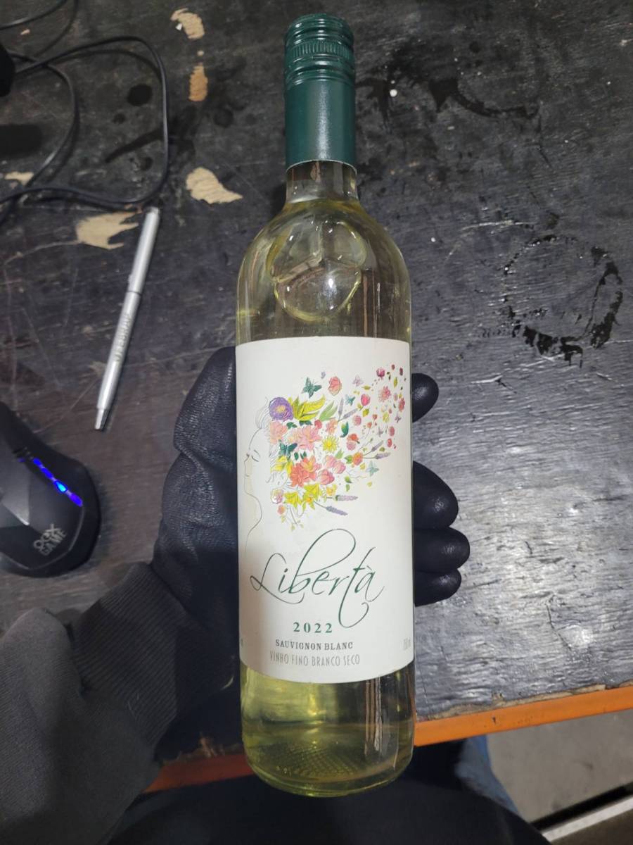 Vinho branco seco Liberta 2022 Sauvignon Blanc