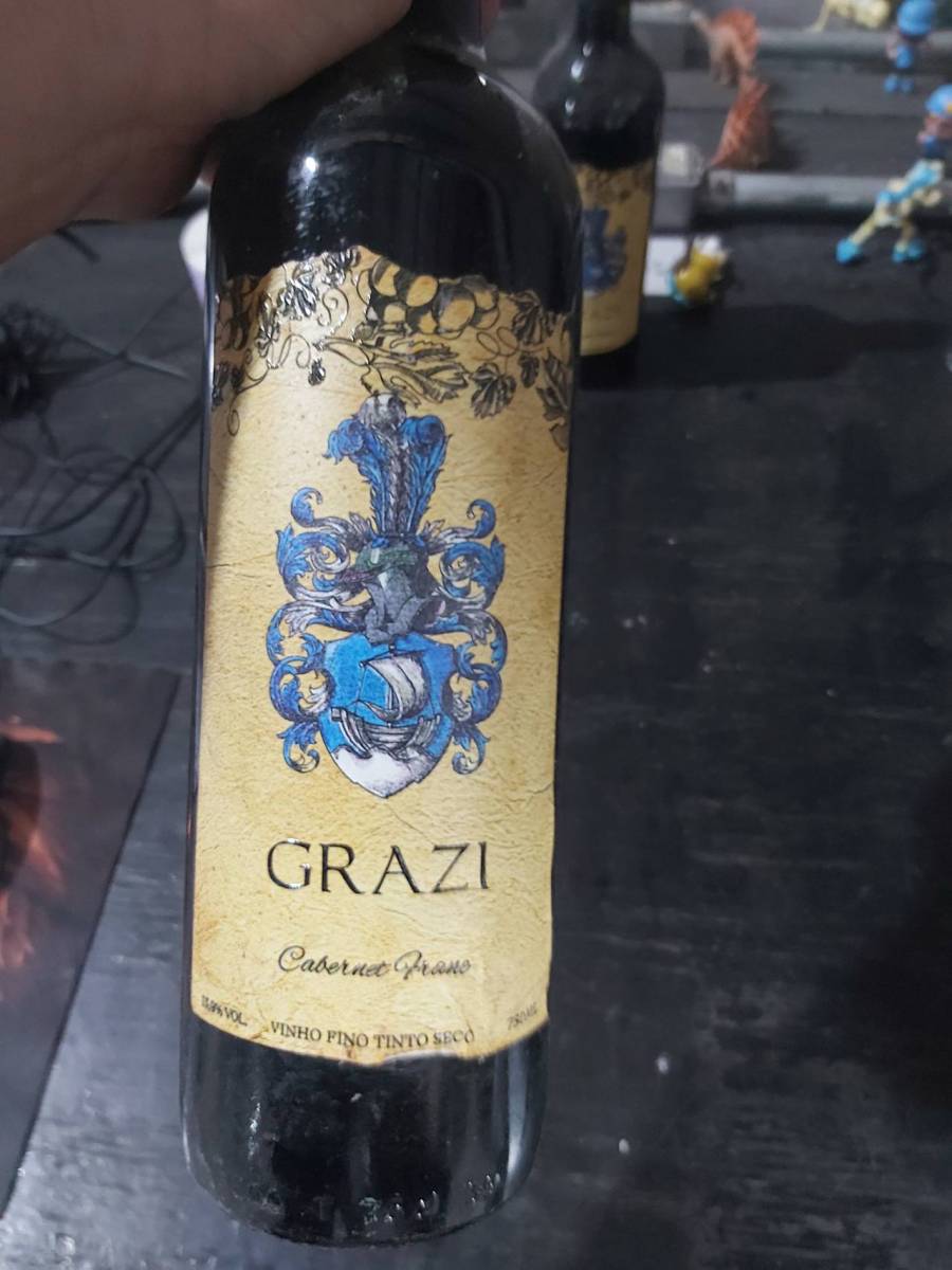 Vinho fino tinto seco Cabernet Franc