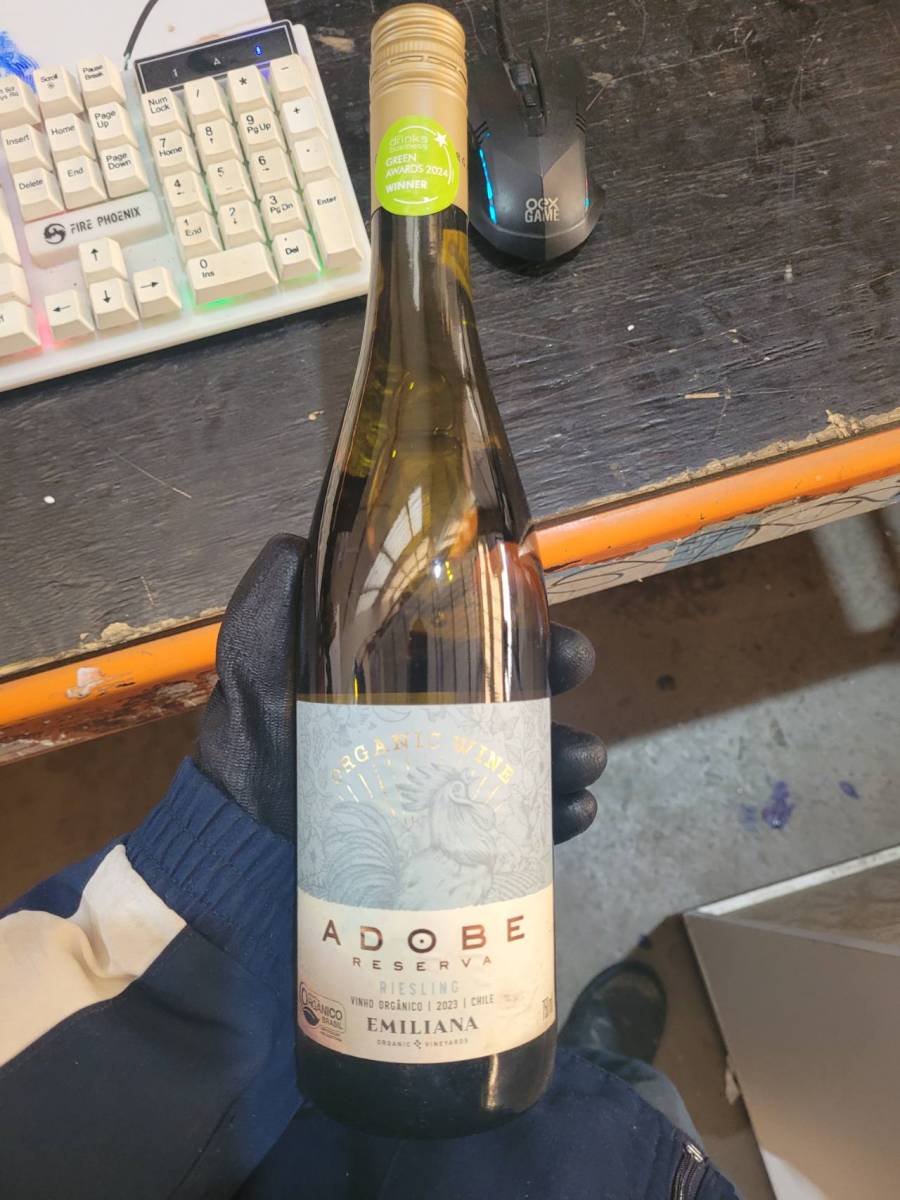 Vinho orgânico branco Riesling Adobe Reserva