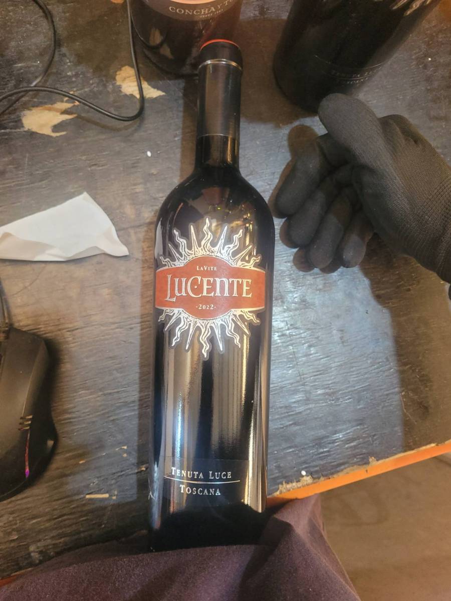 Vinho tinto Lucente 2022