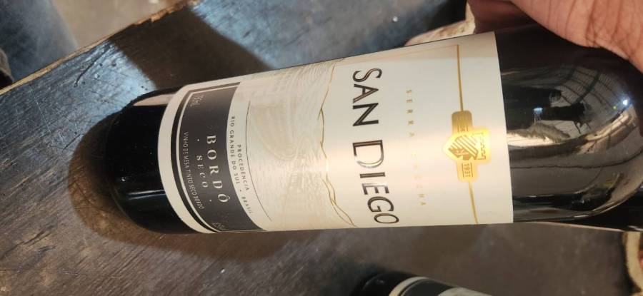Vinho tinto seco San Diego Bordô