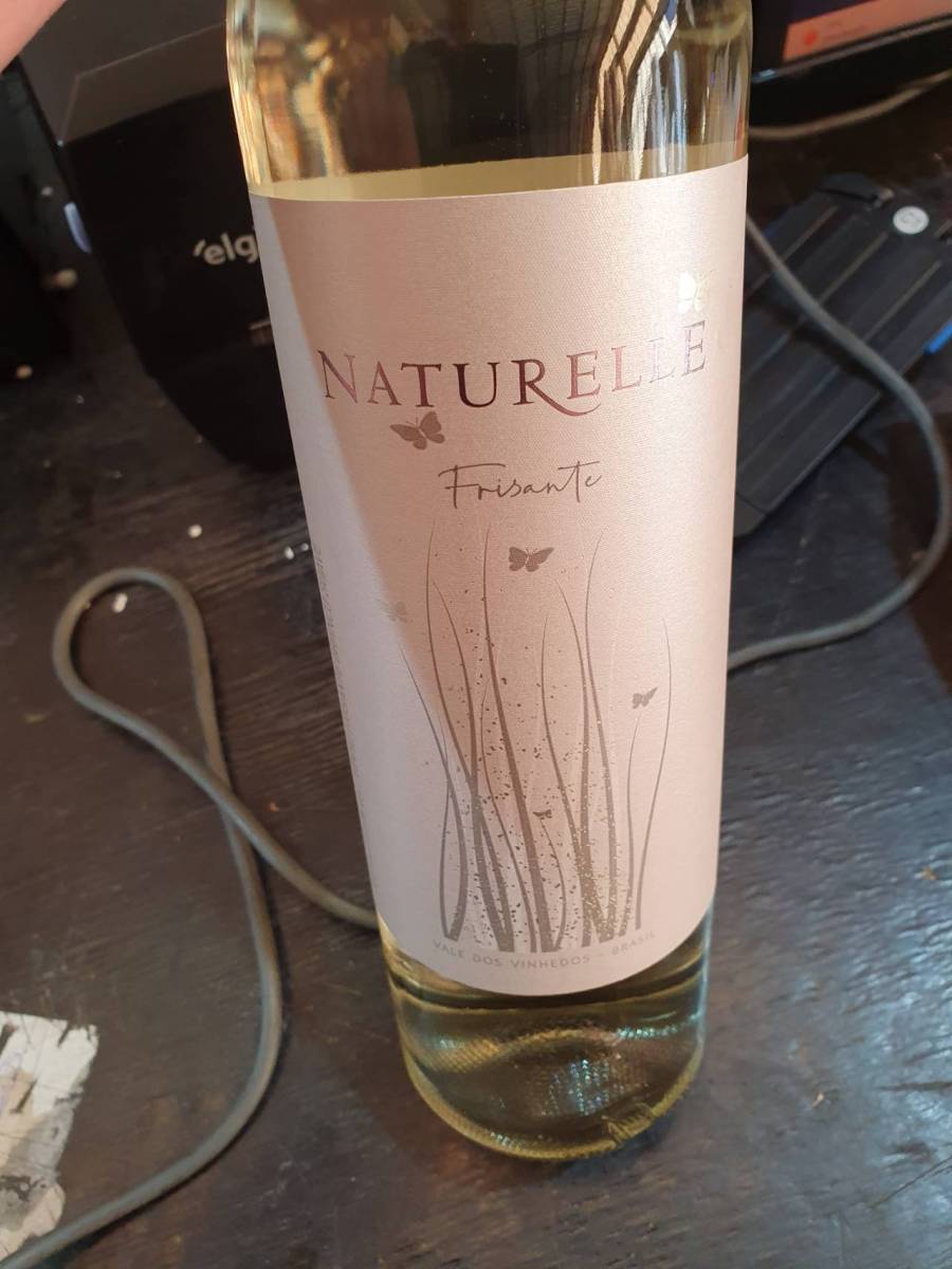 Vinho Naturelle Branco Frisante
