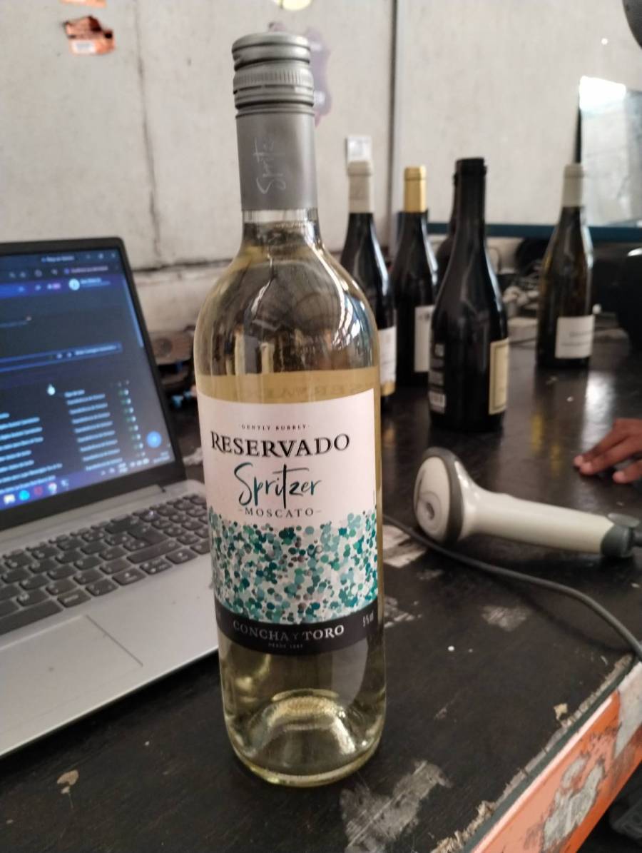 Vinho branco frisante Reservado Spritzer Moscato