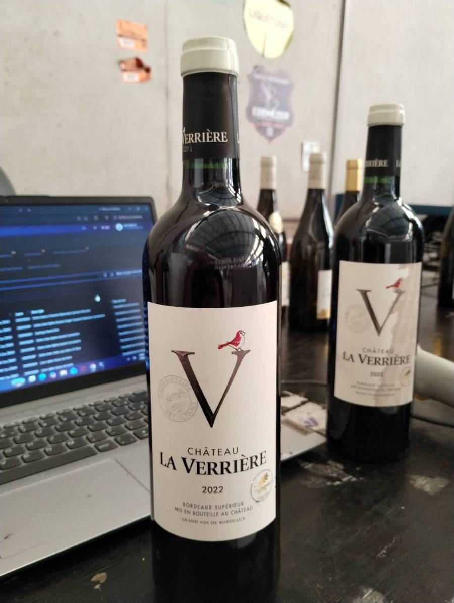 Vinho tinto Château La Verrière 2022