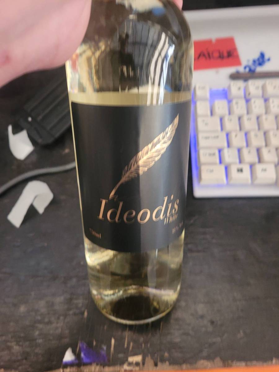 Vinho branco seco Ideodis