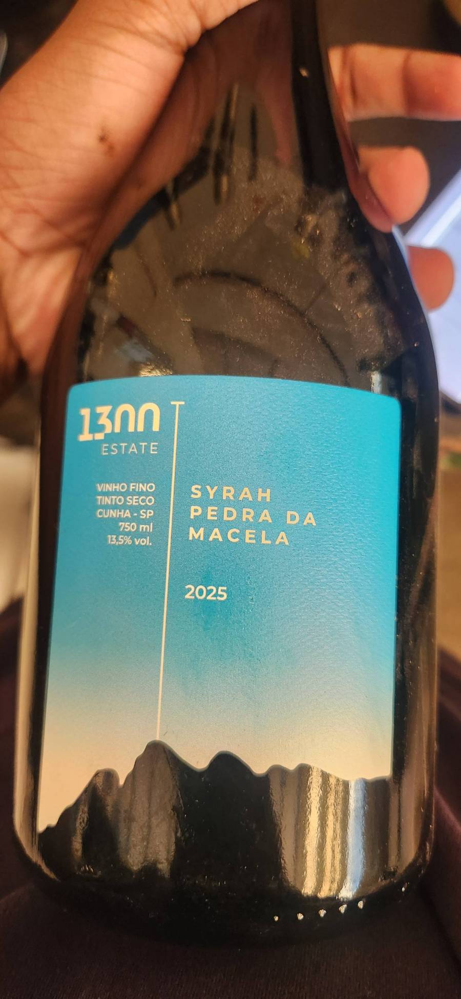 Vinho fino tinto seco Syrah Pedra da Macela 2025