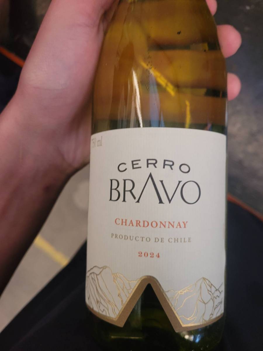 Vinho branco Chardonnay Cerro Bravo