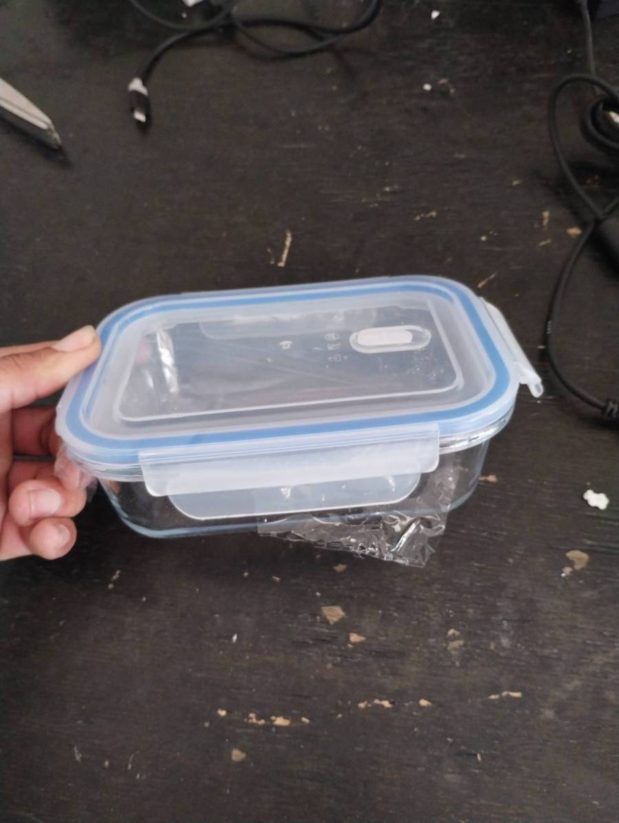 Pote de vidro com tampa plástica