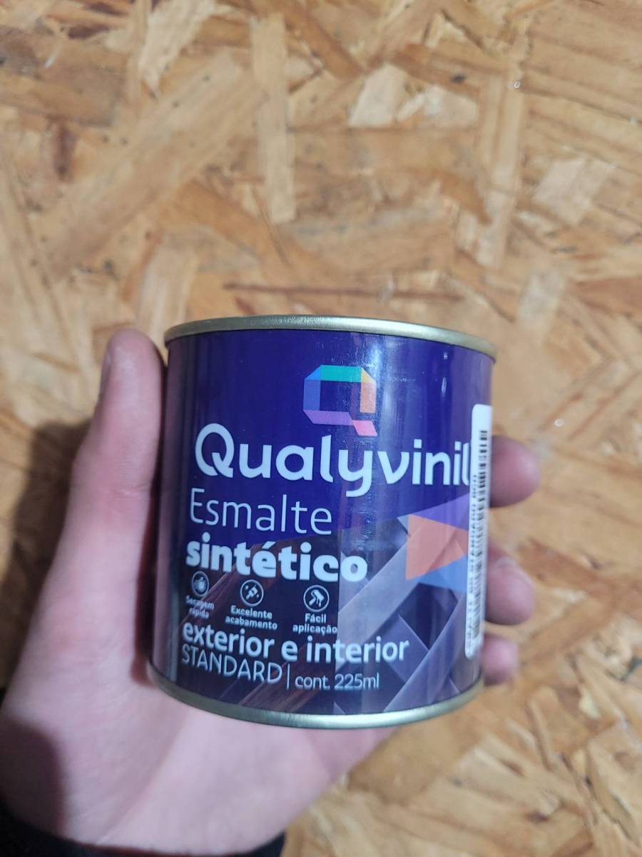 Esmalte sintético para exterior e interior