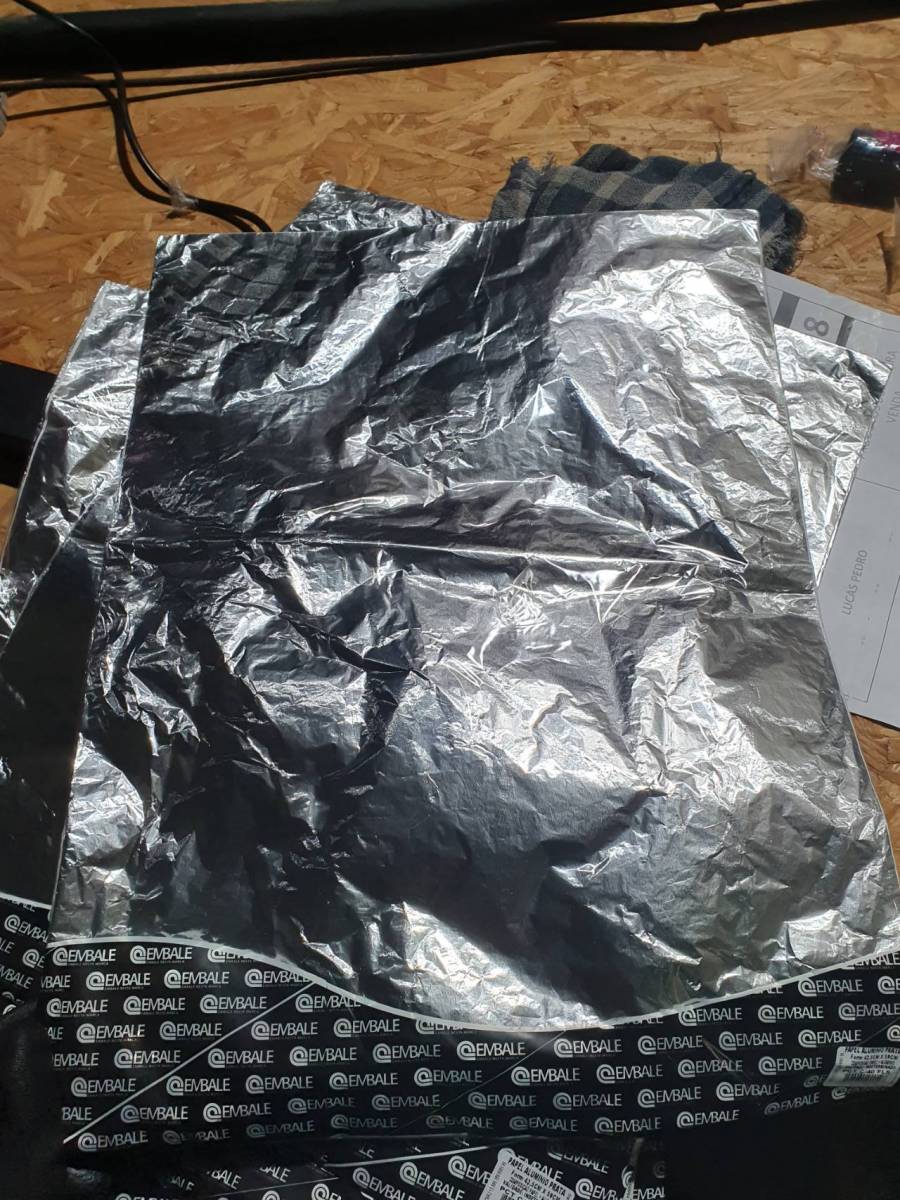 Papel alumínio prata