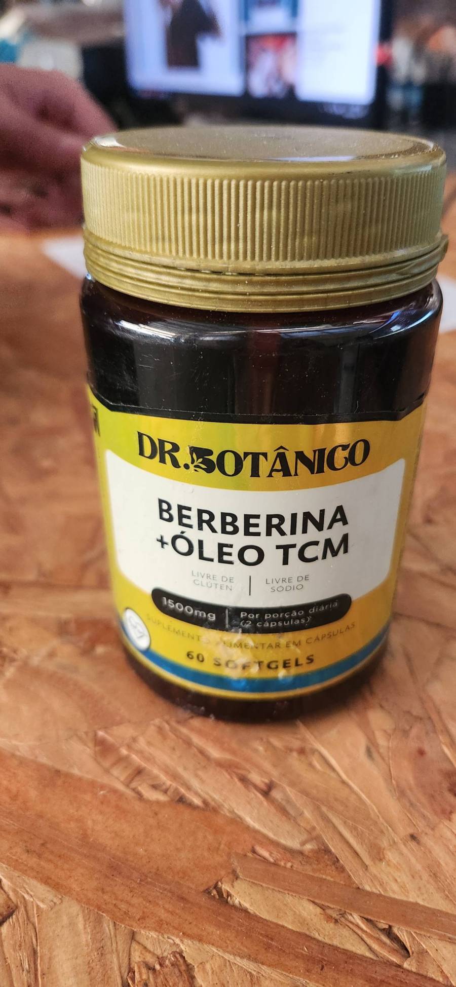 Suplemento alimentar em cápsulas de Berberina + Óleo TCM