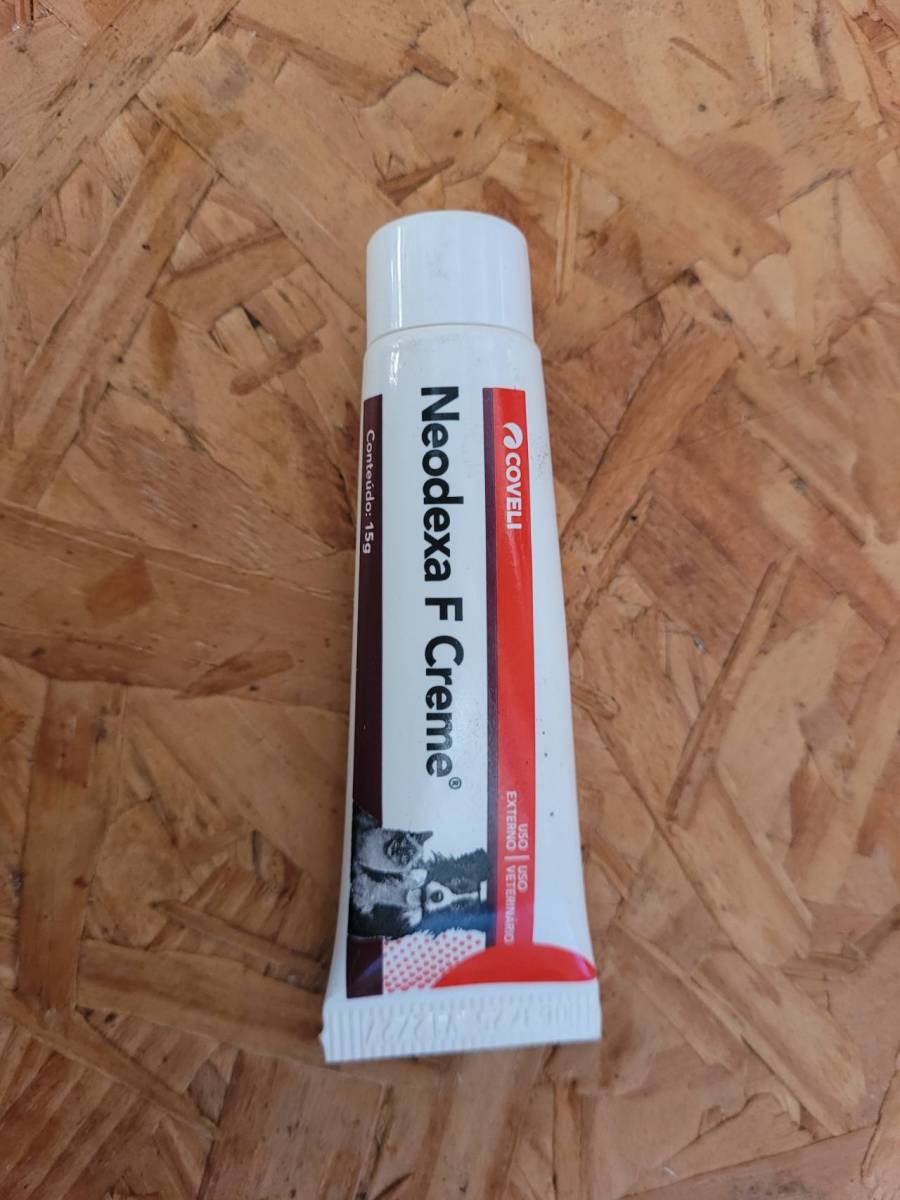 Neodexa F Creme veterinário