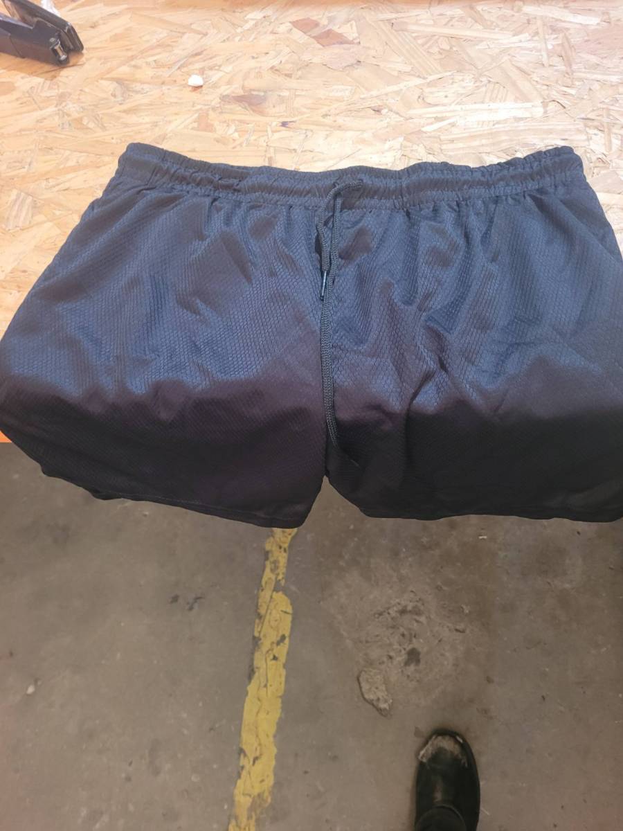 Shorts masculino esportivo