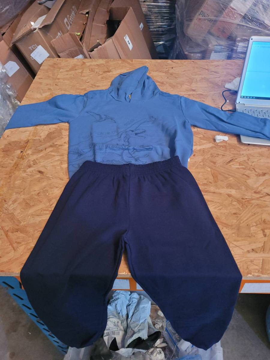 Conjunto infantil de moletom com capuz e calça