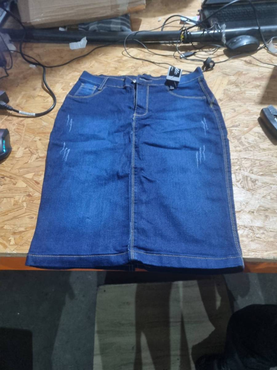 Saia jeans feminina