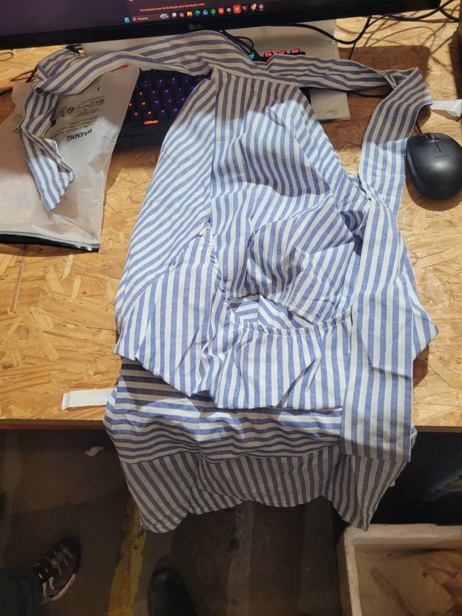 Camisa social listrada masculina