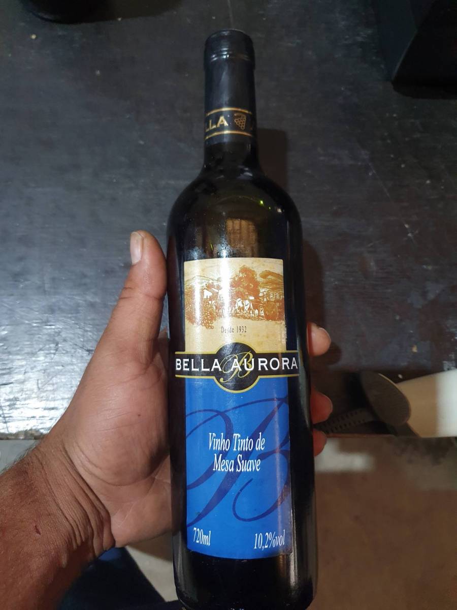 Vinho Tinto de Mesa Suave
