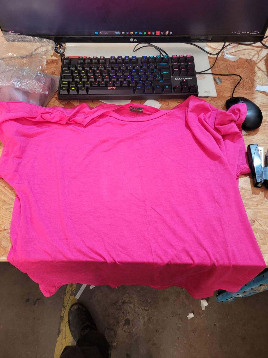 Camiseta feminina