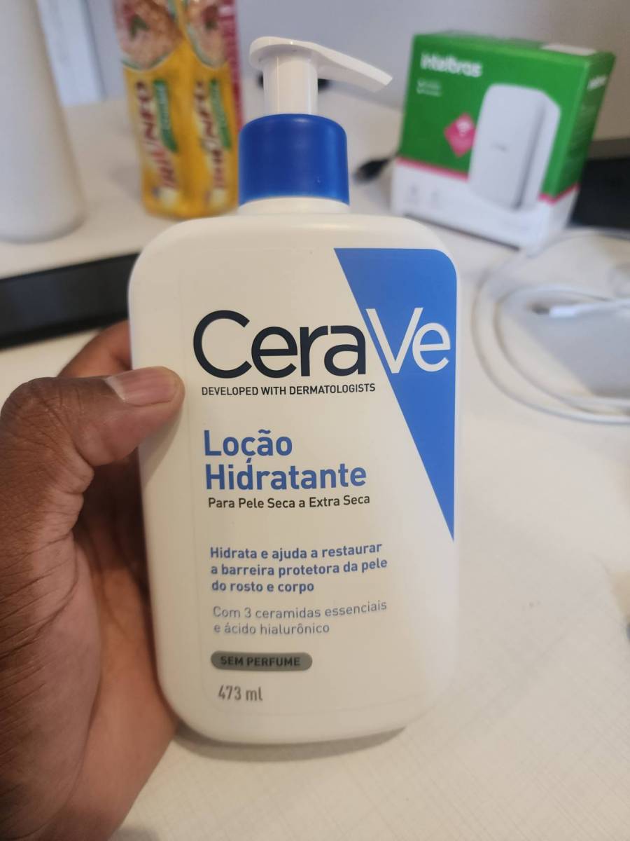 Loção Hidratante para Pele Seca a Extra Seca
