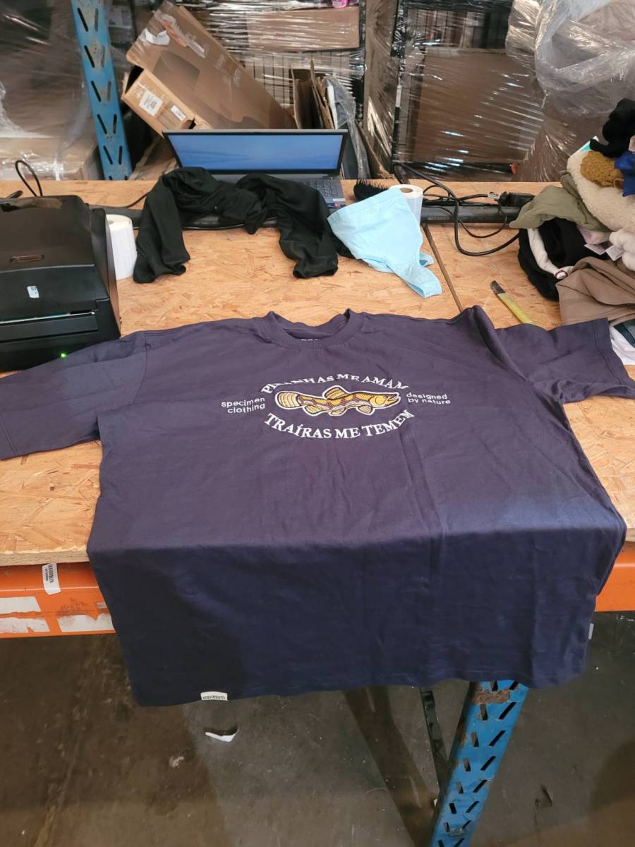 Camiseta masculina com estampa de peixe