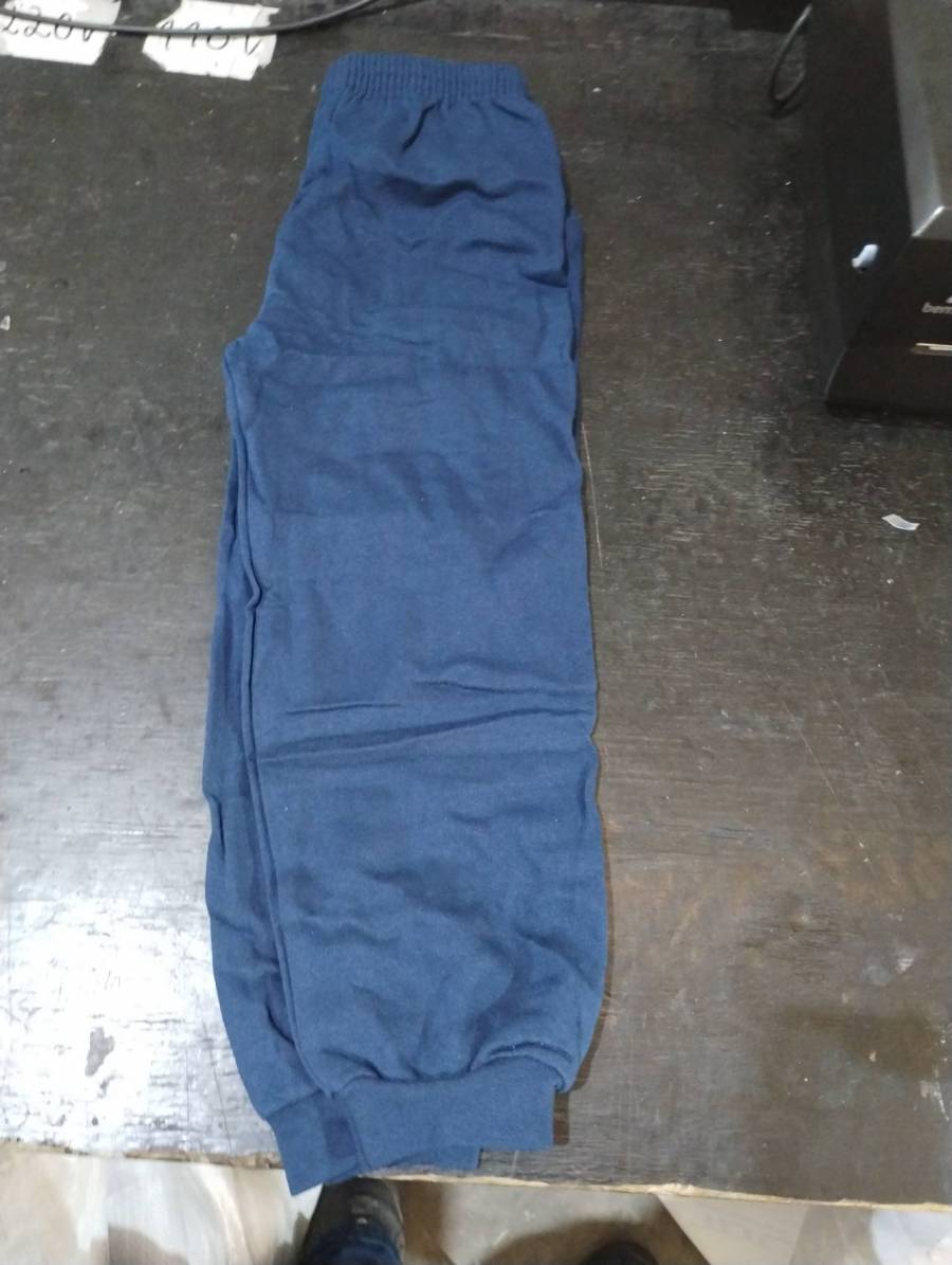 Calça de criança