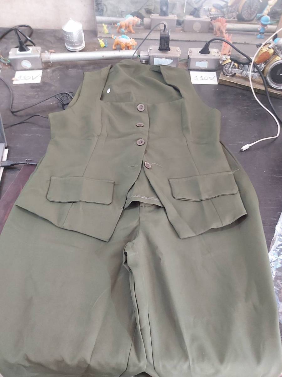 Conjunto feminino de calça e colete social