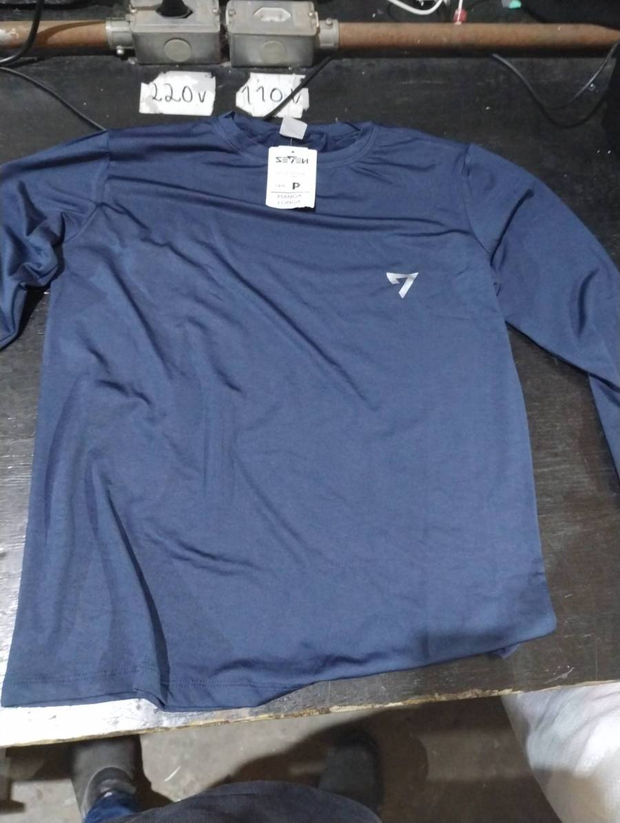 Camiseta manga longa masculina