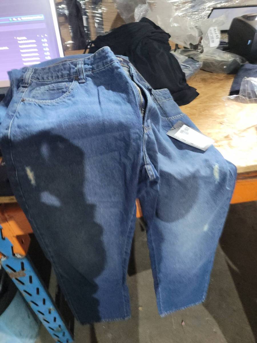 Calça jeans reta masculina