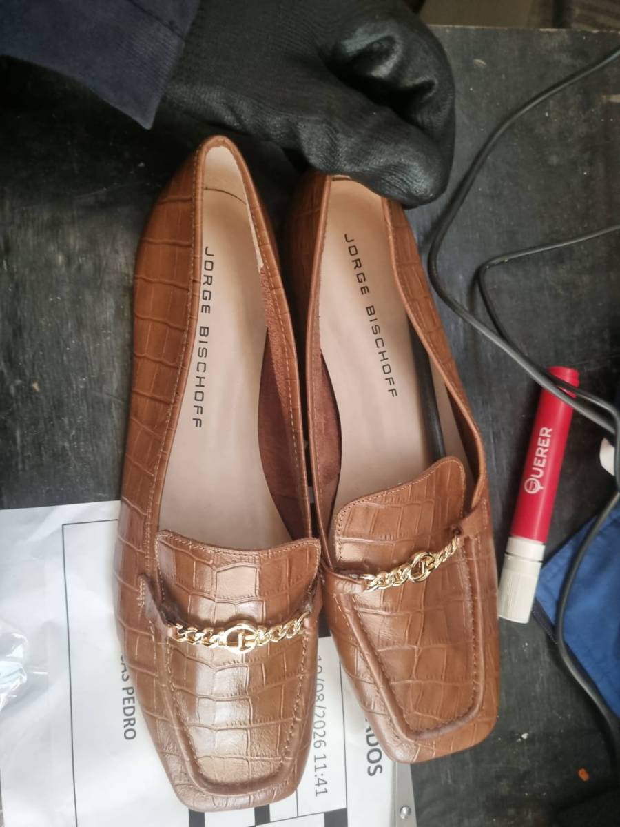 Sapato feminino tipo mocassim