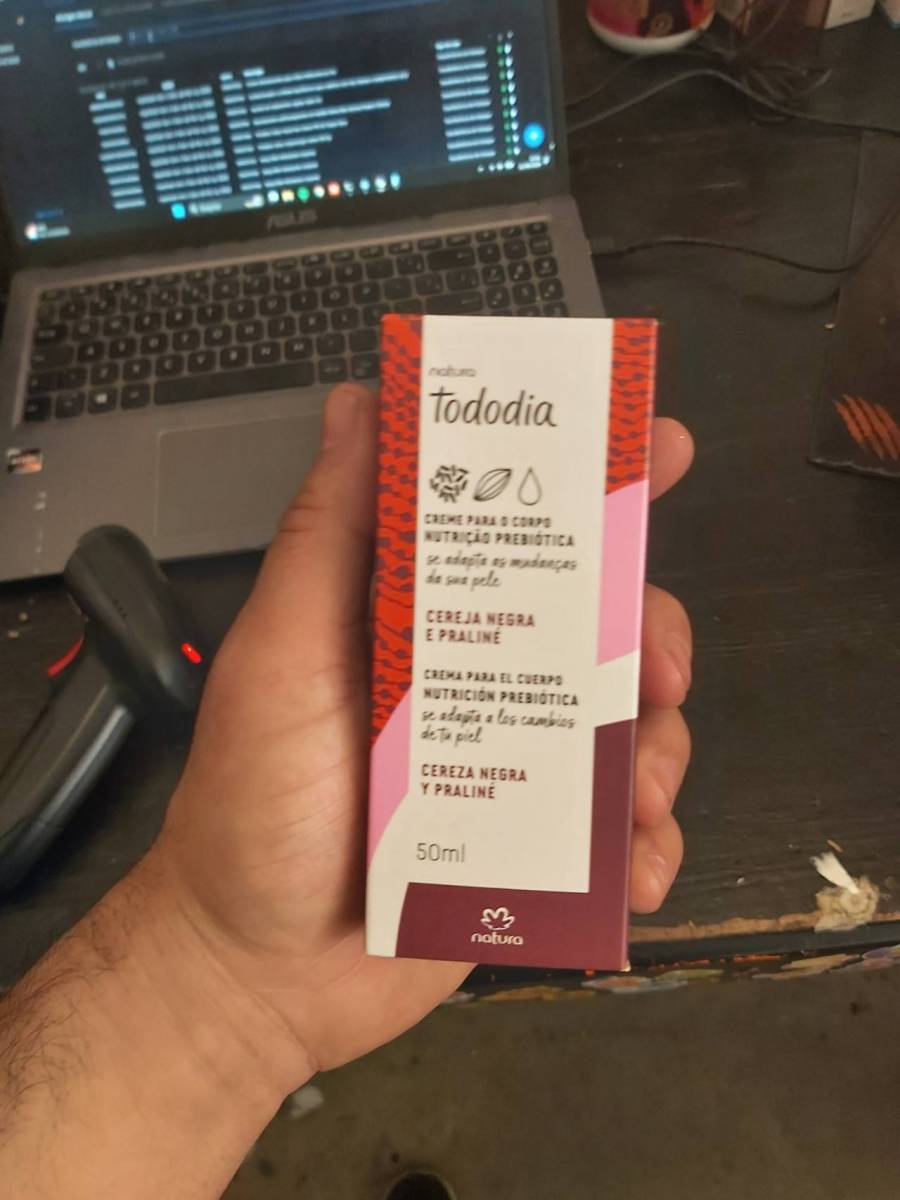 Creme para o corpo Nutrição Prebiótica Cereja Negra e Praliné