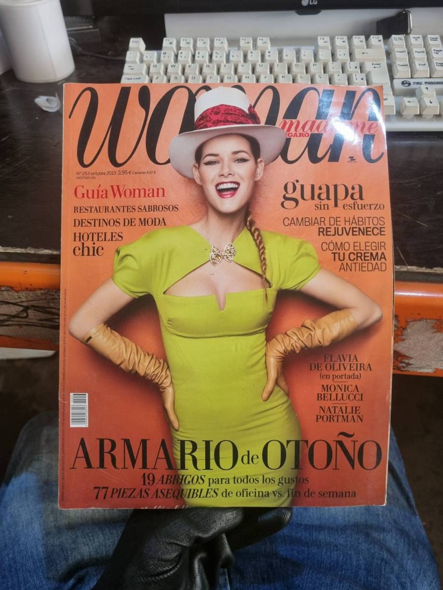 Revista Woman Magazine edição nº 253, outubro 2013