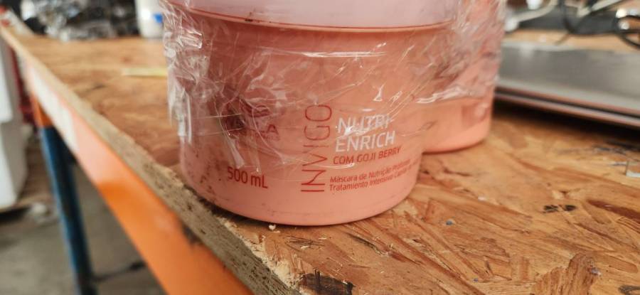 Máscara de Nutrição Profunda Nutri Enrich com Goji Berry