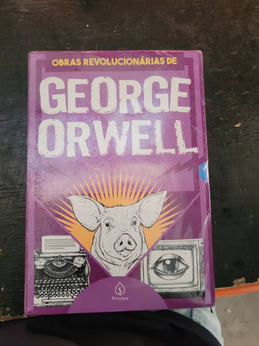 Livro Obras Revolucionárias de George Orwell