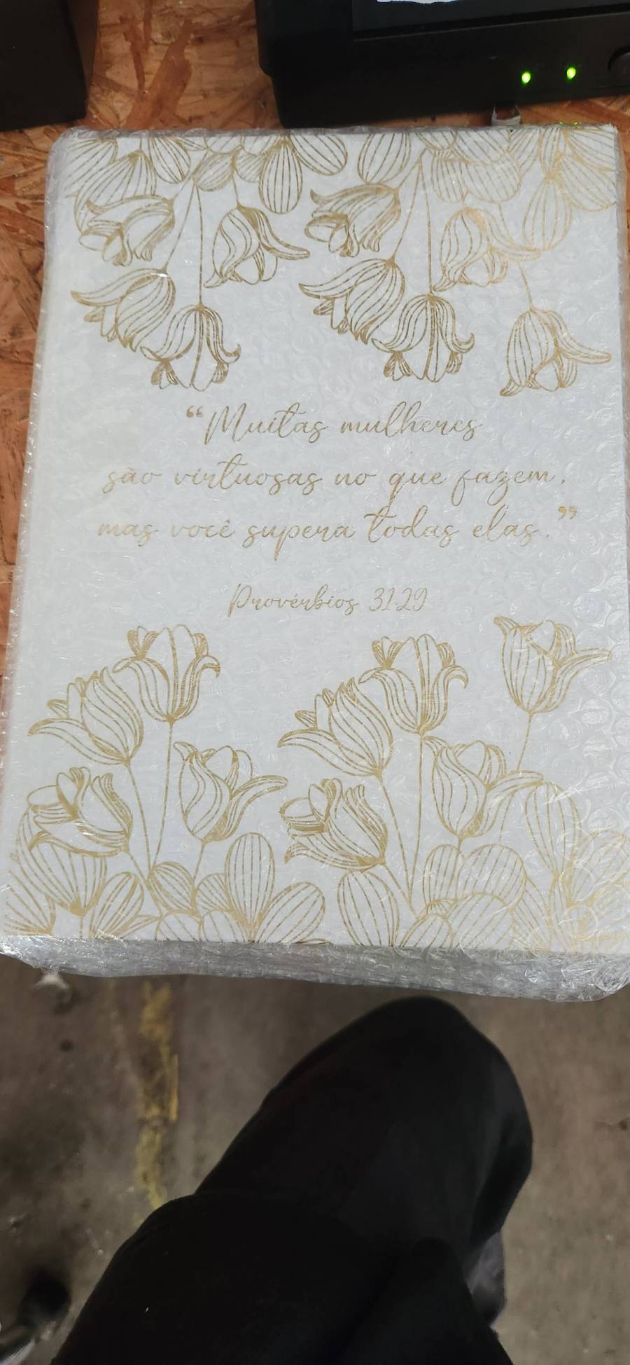 Quadro decorativo com frase motivacional