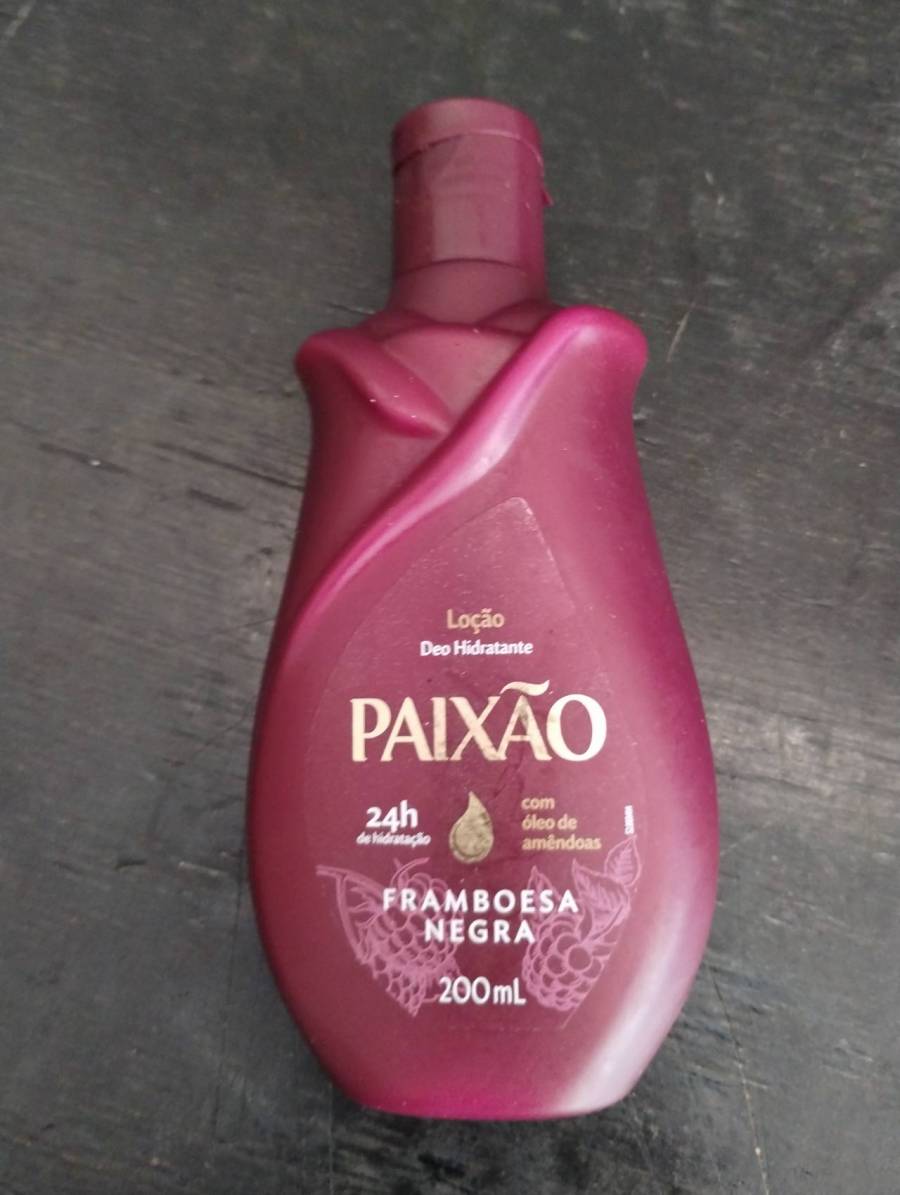 Loção Deo Hidratante Paixão Framboesa Negra
