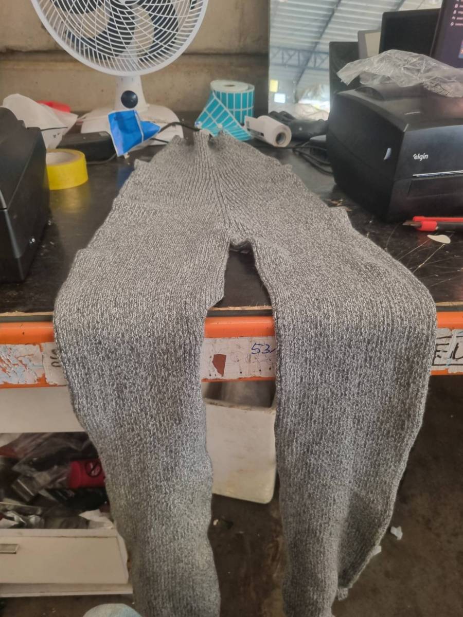 Calça de tricô feminina