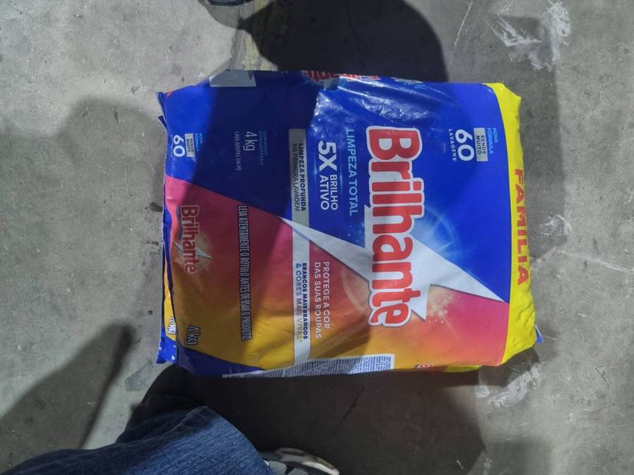 Sabão em pó Brilhante Limpeza Total 5X Brilho Ativo