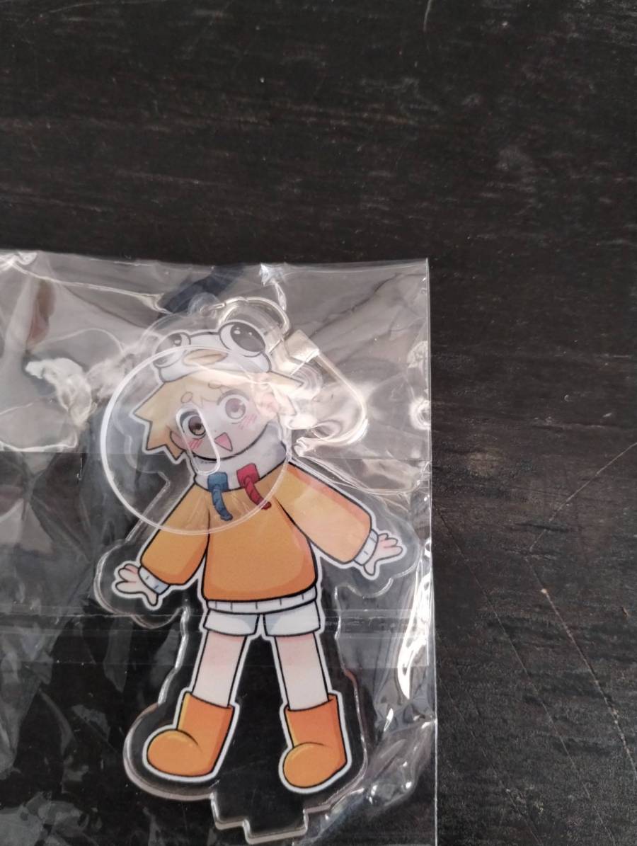 Chaveiro acrílico com personagem de desenho animado