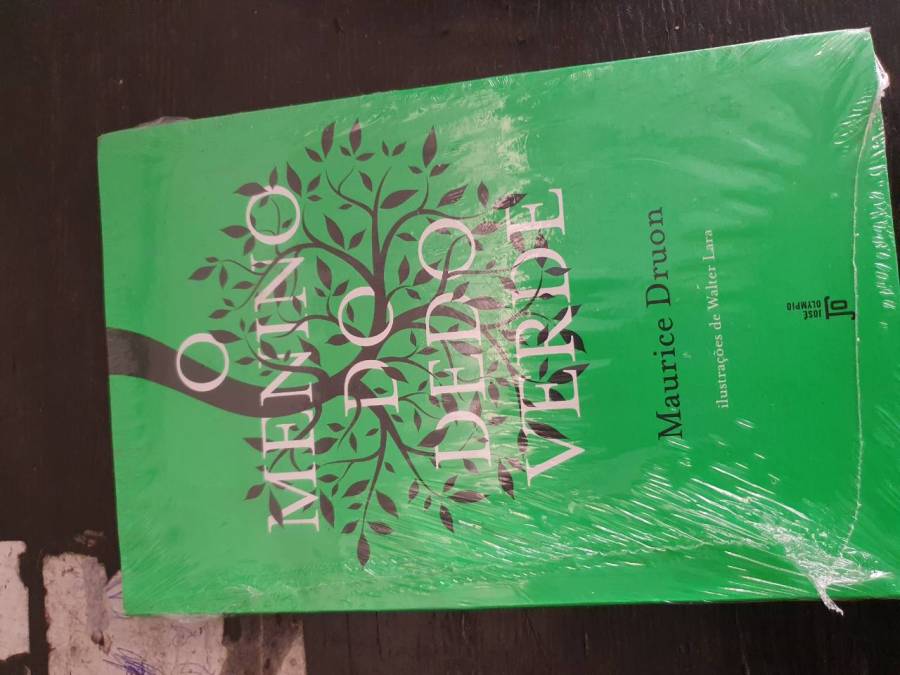 Livro "O Menino do Dedo Verde"
