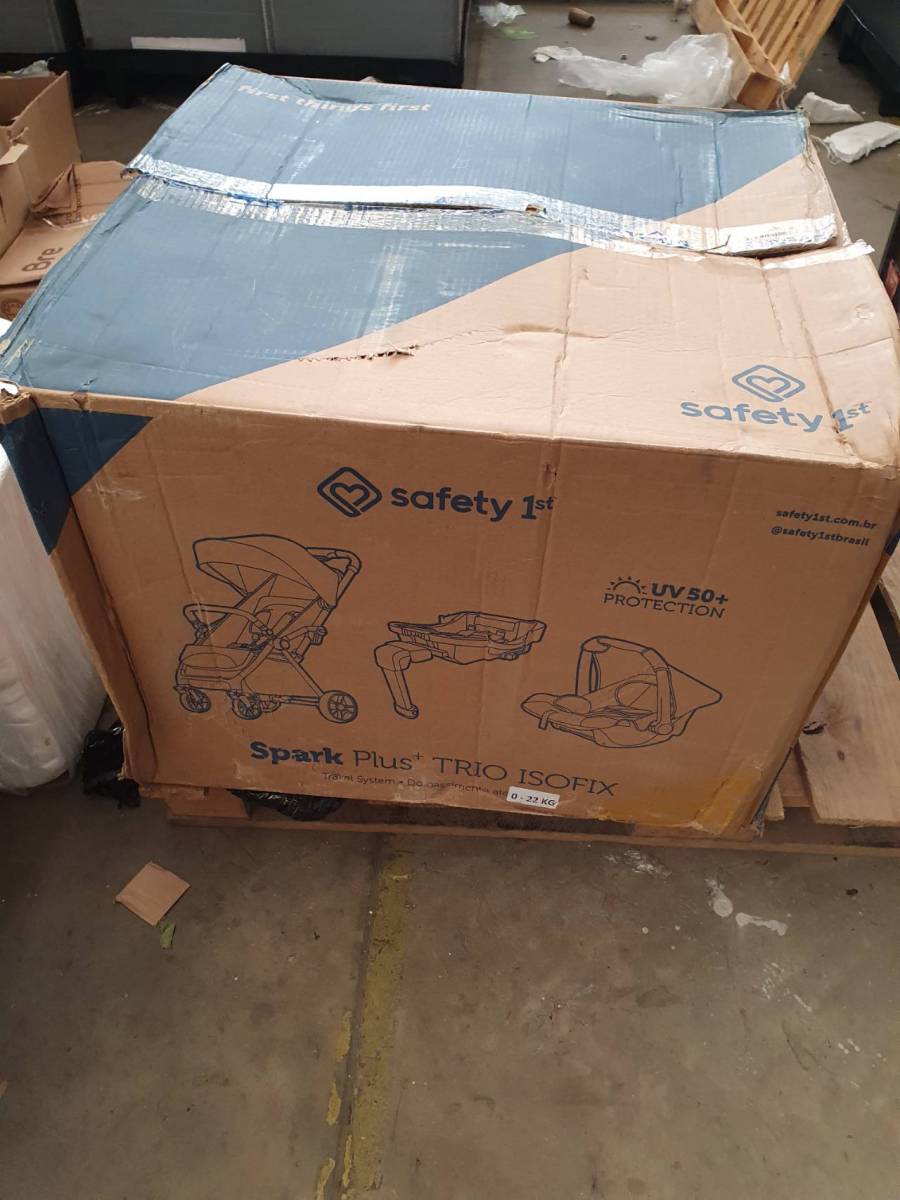 Carrinho de bebê com sistema de transporte trio ISOFIX