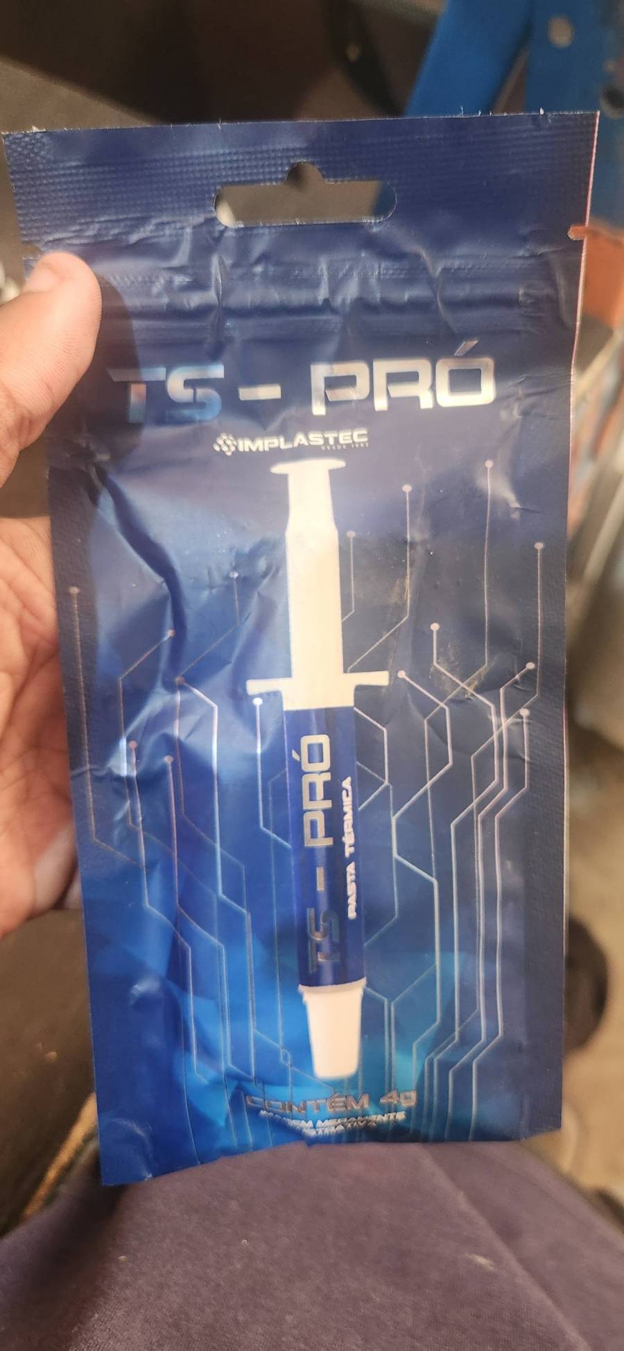 Pasta térmica TS-PRO em seringa