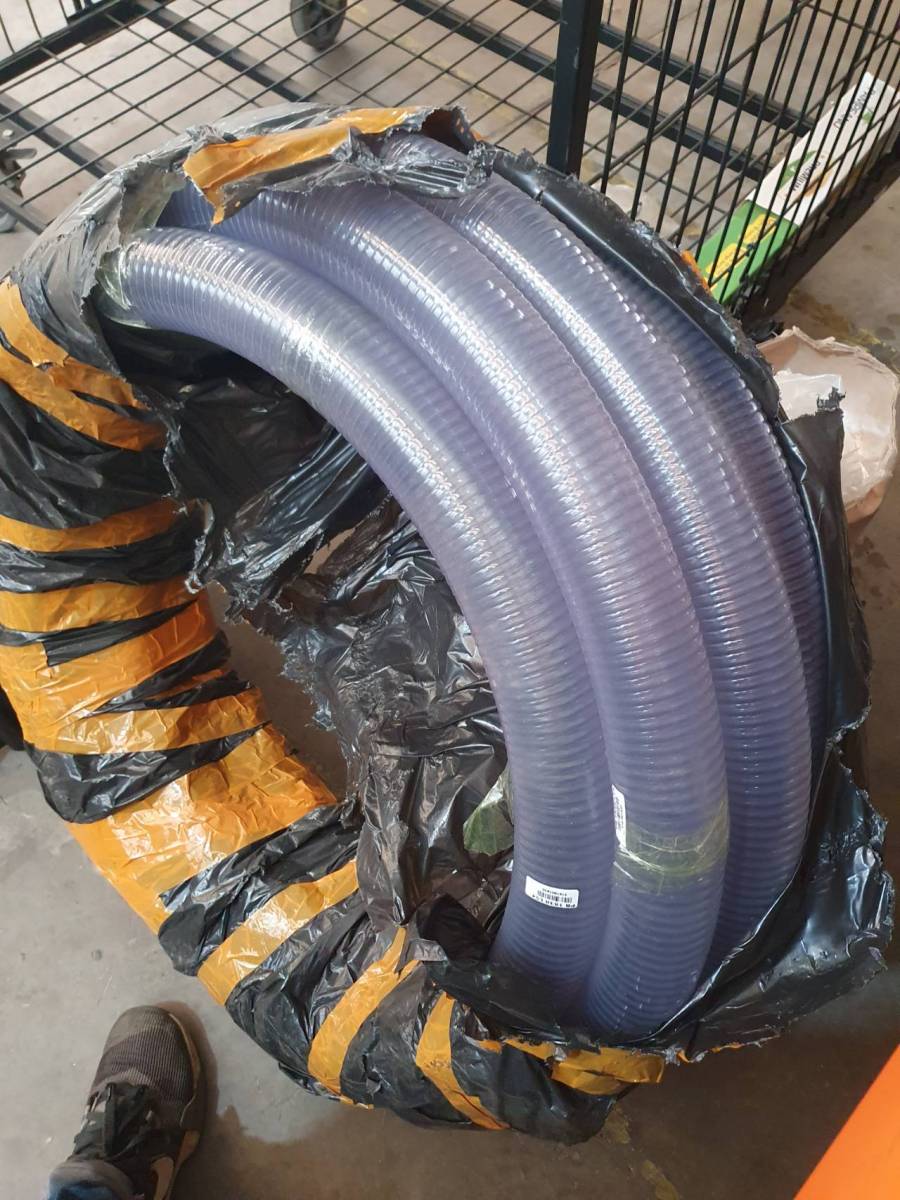 Mangueira flexível transparente com reforço espiral