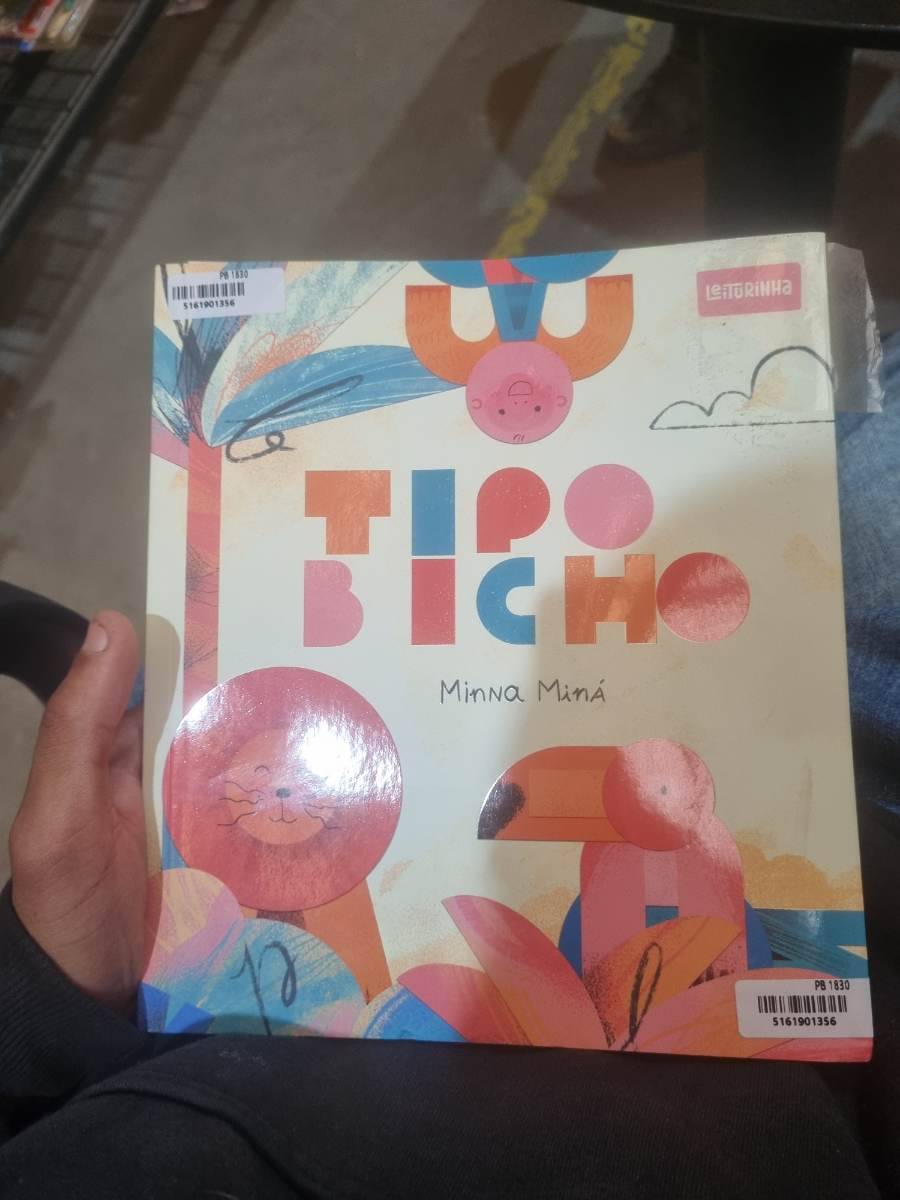 Livro infantil  Tipo Bicho