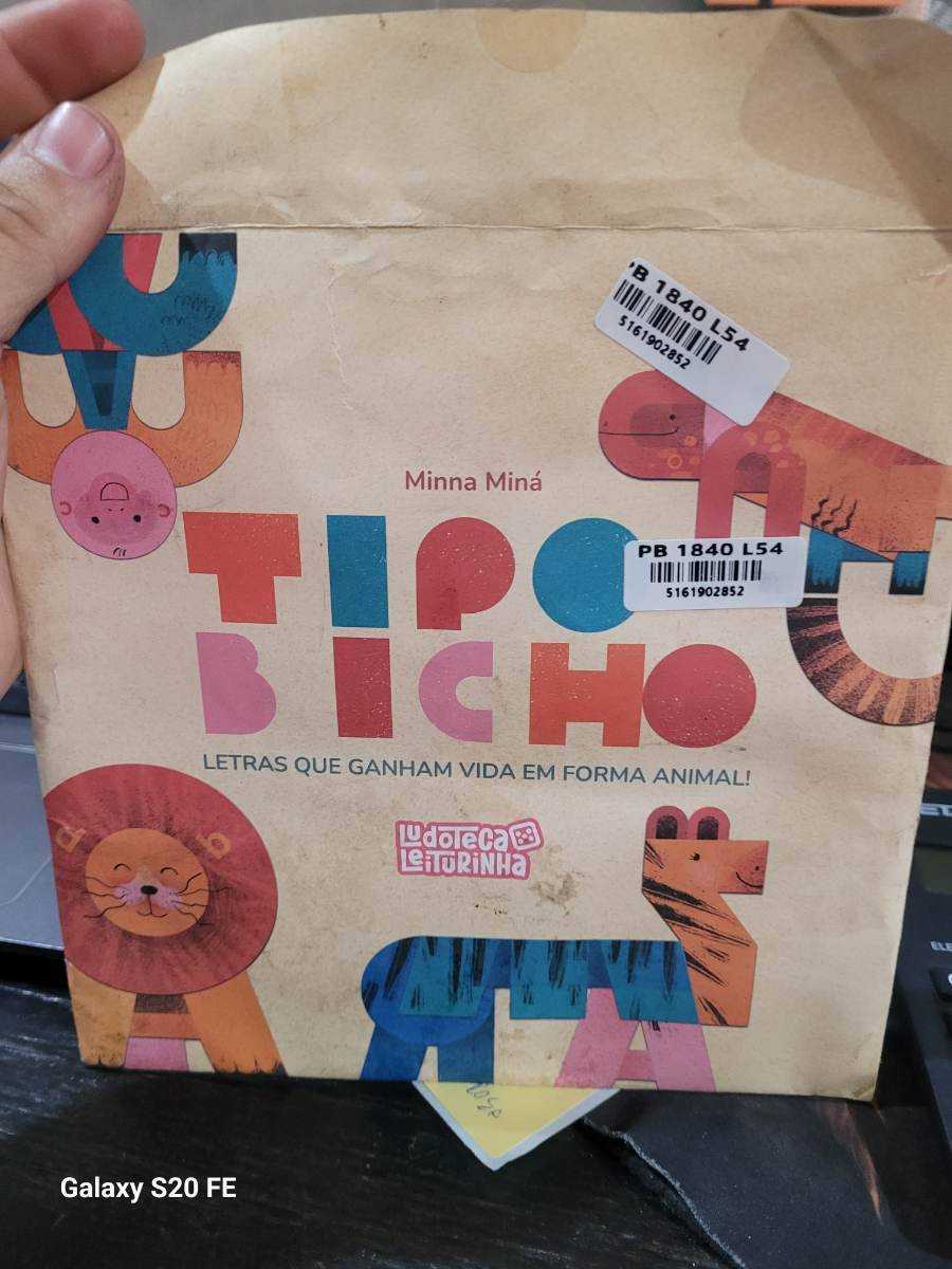 Livro infantil 'Tipo Bicho'