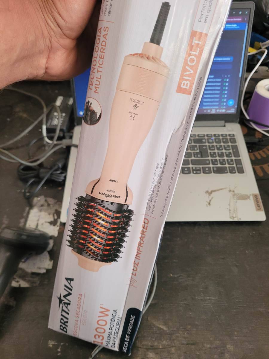 Escova Secadora Britânia 1300W